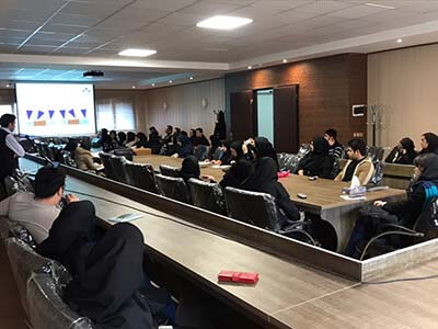 برگزاری کارگاه آموزشی آشنایی با دستگاه AFM در دانشگاه تبریز